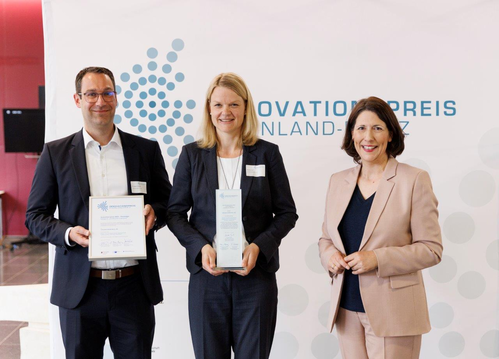 Rhineland-Palatinate Innovation Award 2023 Category Special Award Industry for UV-LUX Technology.jpg