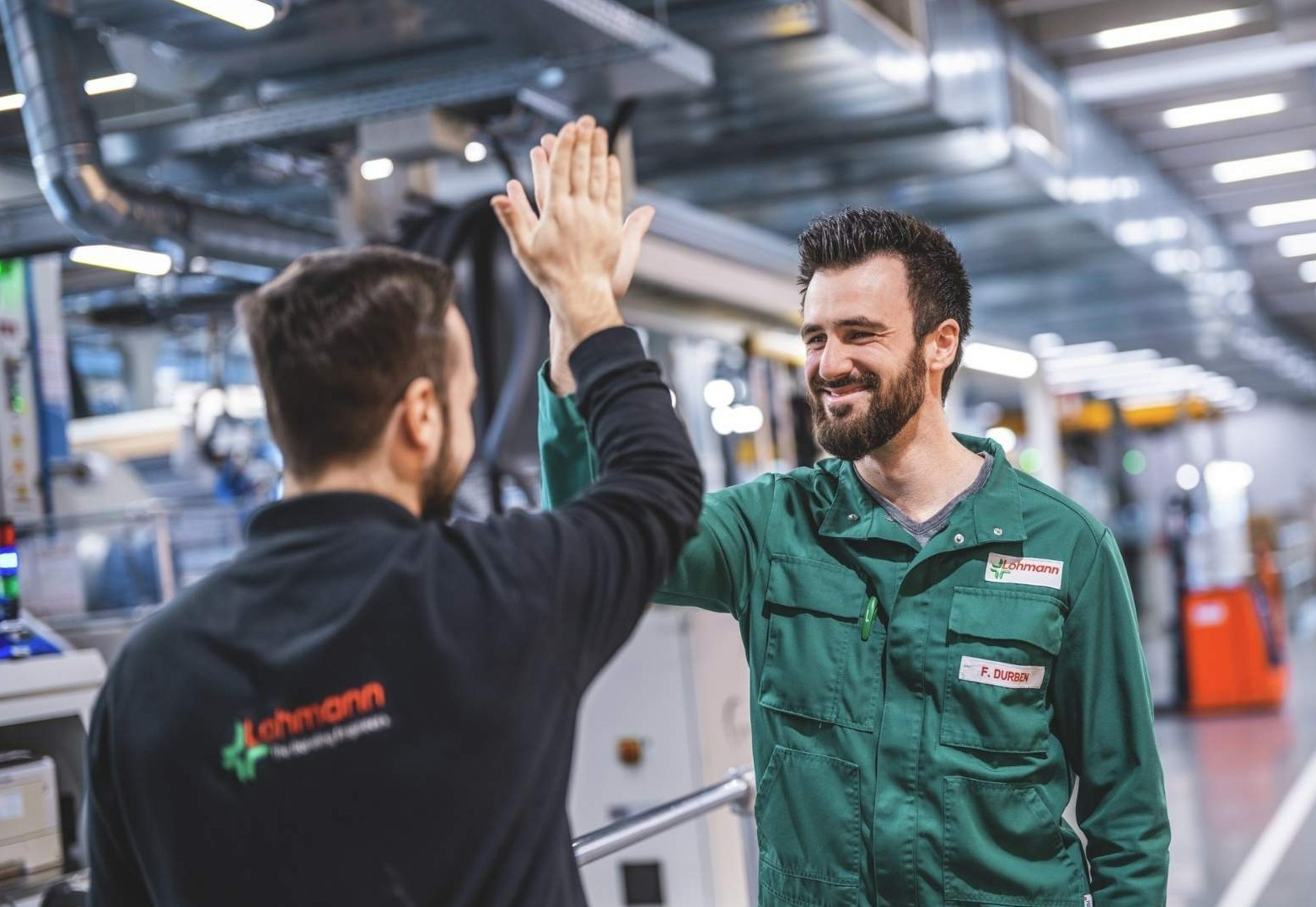 Procution-caoting-line-cl16-colleagues-high5