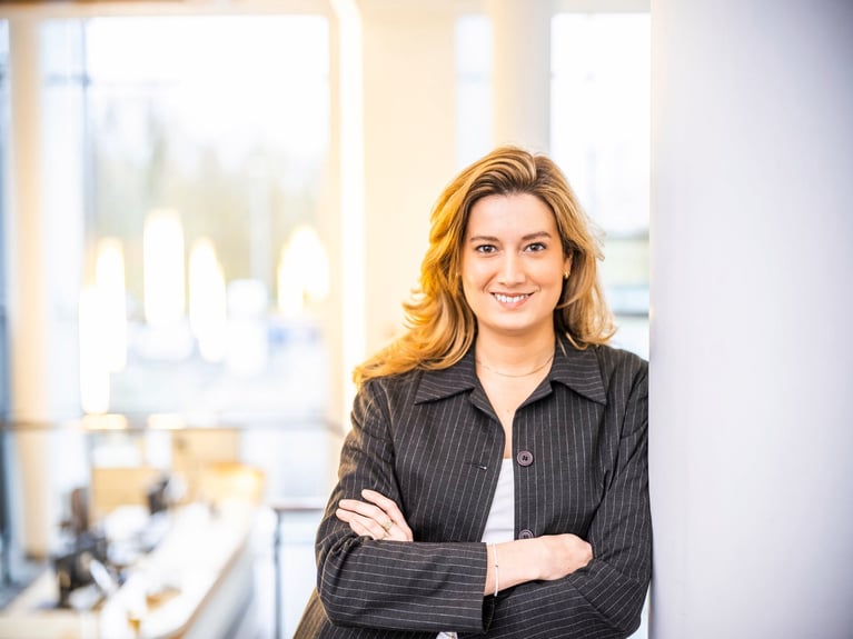 Strategisch klug, nicht nur compliant: Interview mit Katharina Candia Avendaño, Global Head of Sustainability